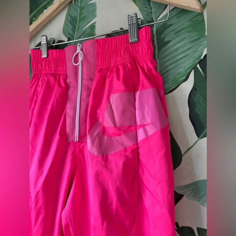 Nike Sportswear Track Pants Joggers Active Women XS Neon Pink‎ High Rise